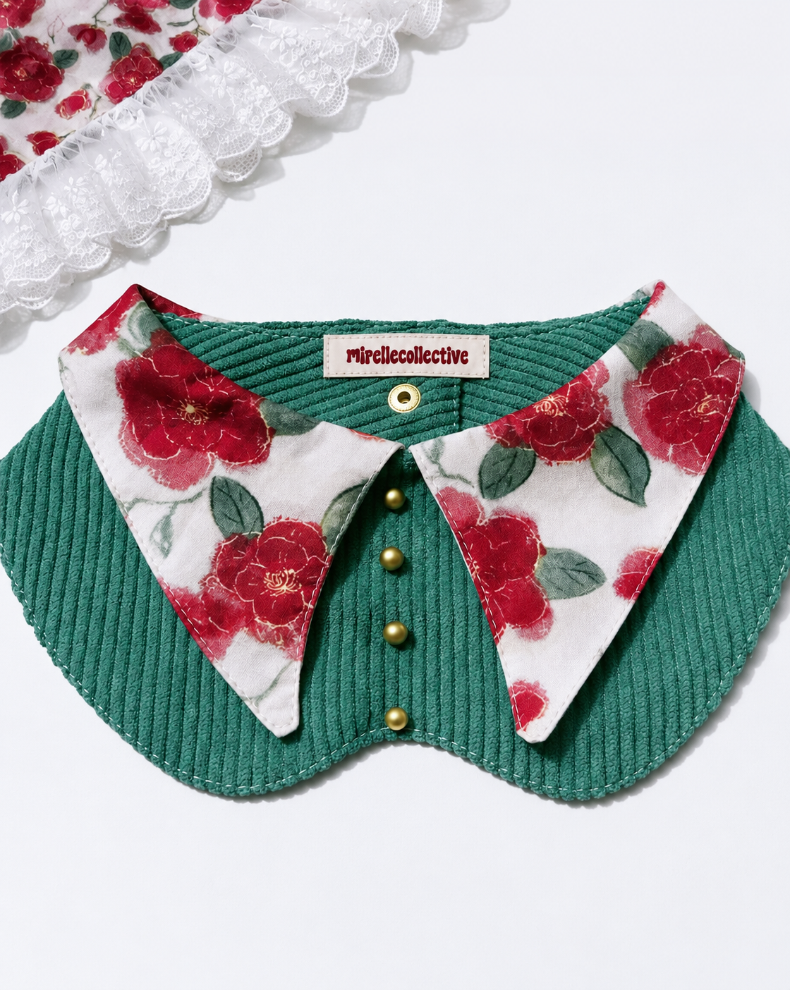 Golden Pearl Vintage Pet Neck Scarf